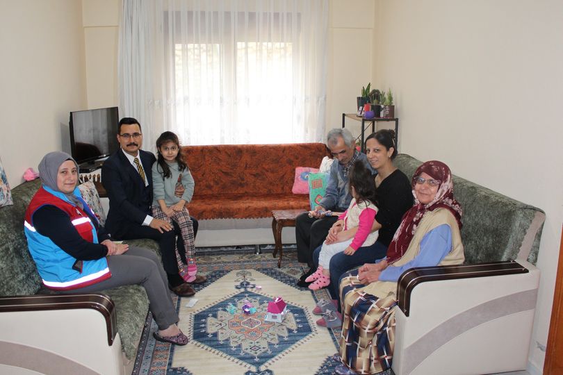 Kaymakamımız Sayın İsmail DEMİRTAŞ, Ormana Mahallemizde İkamet Eden Vatandaşımızı Ziyarette Bulundu.