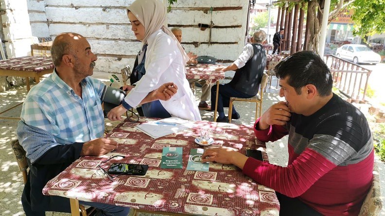 Kaymakamlığımız Koordinesinde İlçe Toplum Sağlığı Merkezi Tarafından Sigara Bırakma Ve Hipertansiyon İle İlgili Eğitim Verildi.